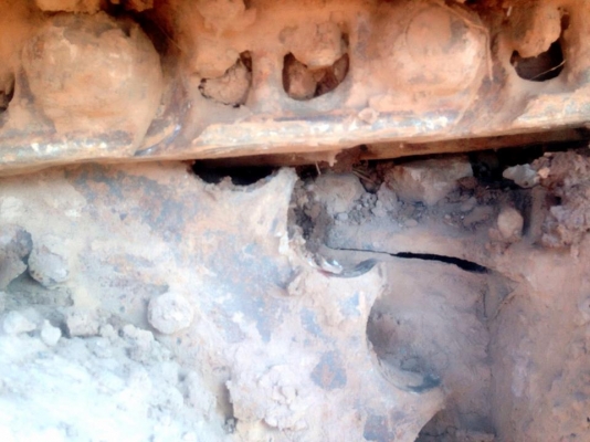 **739,000 บ.ต่อรอง**ขายแบคโฮ KOBELCO MARK-3 SK100 Yutani แท้ S.No.YW-0523 เครื่องเดิม ปั้มเดิม ไฟฟ้าครับ เครื่องดีแน่น ปั้มดีแรง ทำงานดีคล่องตัว ไม่โหลด บูมอาร์มสวยไม่มีปะ บุ้งกี๋หนา เอวดีแน่น ไม่แตกไม่ร้าว ช่วงล่าง80\% โซ่ดีหนา แทร็กครบ เฟรมหนาไม่ผุ โรลเล