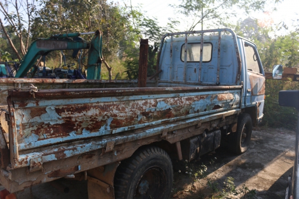 ขายรถบรรทุกกลาง