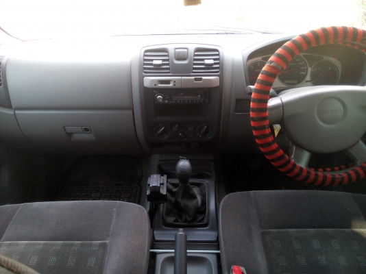 ขายอีซูซุ ดีแม็ก 4ประตู ปี02 รถบ้านเครื่องดีสภาพเดิมใช้รักษา ขายอีซูซุ ดีแม็ก 4ประตู ปี02 รถบ้านเครื่องดีสภาพเดิมใช้รักษา