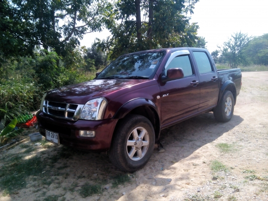 ขายอีซูซุ ดีแม็ก 4ประตู ปี02 รถบ้านเครื่องดีสภาพเดิมใช้รักษา