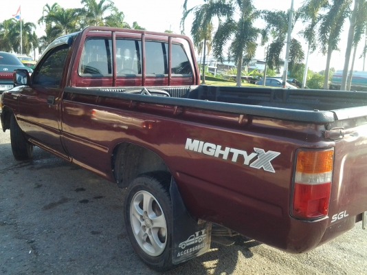 TOYOTA MIGHTY-X เครื่องดี สีสวย สภาพพร้อมใช้งาน TOYOTA MIGHTY-X เครื่องดี สีสวย สภาพพร้อมใช้งาน