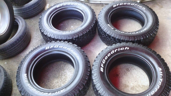 ยาง ฺ BF 245-75R16