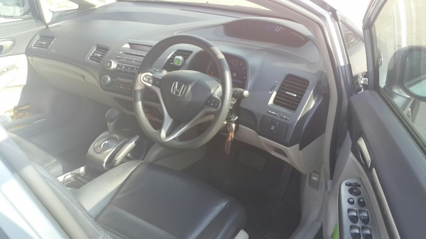 Civic FD 2006 เครื่อง 2.0 ตัวท๊อปสุด เจ้าของขายเอง Civic FD 2006 เครื่อง 2.0 ตัวท๊อปสุด เจ้าของขายเอง