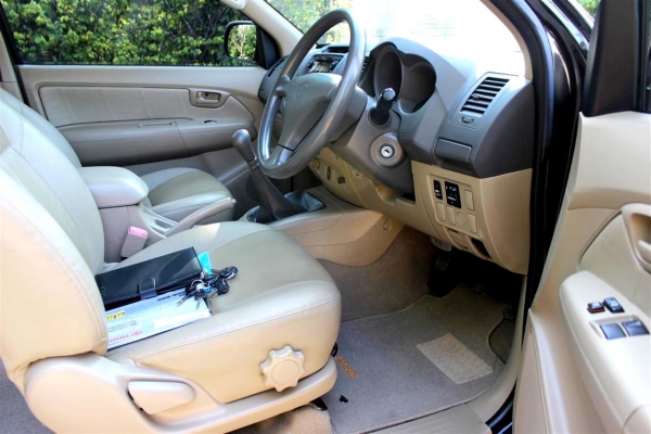 2011 TOYOTA,PRERUNNER 2.5E VN TURBO 2011 TOYOTA,PRERUNNER 2.5E VN TURBO