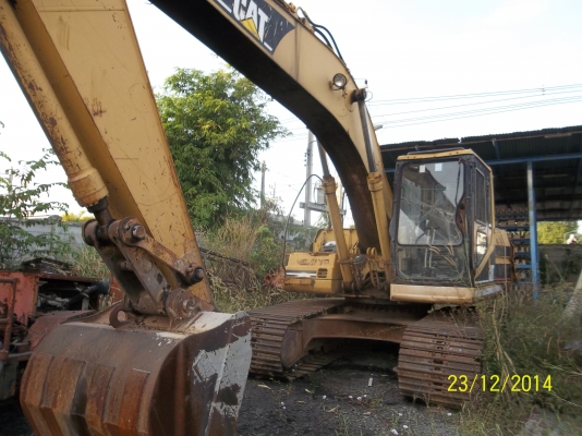 CAT 320B ใช้งานได้ทุกคัน มี3คัน ขายตามสภาพ
