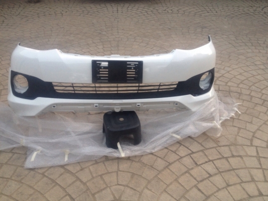 กันชนหน้าฟอจูนเนอร์ BMC สีขาวพร้อมใช้งาน อ่านรายละเอียดด้านในนะครับ