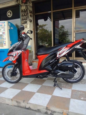 Honda Click 125 i ลาย Street สีดำแดง รถสวยม๊ากมาก ขายอย่างถูก Honda Click 125 i ลาย Street สีดำแดง รถสวยม๊ากมาก ขายอย่างถูก