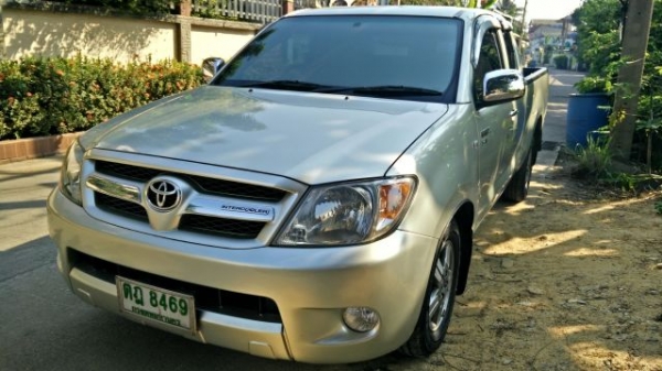 2006 TOYOTA HILUX VIGO 2.5G(รุ่นTOP)D4D ขายราคาตัดพ่อค้าเลย ราคาถูกด่วน   285000