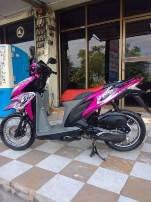 Honda Click 125 i ลายสตีท สีชมพูดำ รถสวยวิ๊งๆเลย คุณภาพดี Honda Click 125 i ลายสตีท สีชมพูดำ รถสวยวิ๊งๆเลย คุณภาพดี