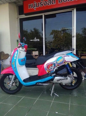 รุ่นใหม่ล่าสุด Scoopy i (ล้อแม็กซ์) ลาย VIVIC ME เครื่องเดิมๆ รถอย่างสวยเลย รุ่นใหม่ล่าสุด Scoopy i (ล้อแม็กซ์) ลาย VIVIC ME เครื่องเดิมๆ รถอย่างสวยเลย