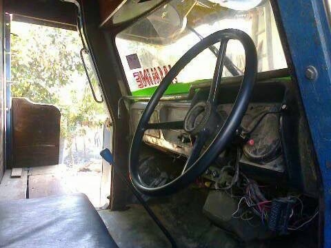 ขายด่วน ISUZU TX 165 HP 6BD1 รถสิบล้อหัวยาวเพลาเดียว เทรลเลอร์ท้ายลาดมีหางพับขึ้นรถเกี่ยวครบพร้อมใช้งาน เครื่องแน่นดีฟิตใหม่ๆ ภายในเก๋งคอนโซลครบไม่มีผุ พวงมาลัยเพาเวอร์ ชุดเพลาหลังเพลาเดียวของ มิตซู FUSO อย่างดี ช่วงล่างคัชซีไม่มีบวม ยางสภาพดี 70\% เอกสารท