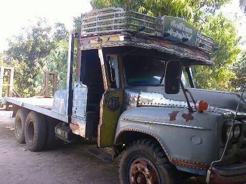 ขายด่วน ISUZU TX 165 HP 6BD1 รถสิบล้อหัวยาวเพลาเดียว เทรลเลอร์ท้ายลาดมีหางพับขึ้นรถเกี่ยวครบพร้อมใช้งาน เครื่องแน่นดีฟิตใหม่ๆ ภายในเก๋งคอนโซลครบไม่มีผุ พวงมาลัยเพาเวอร์ ชุดเพลาหลังเพลาเดียวของ มิตซู FUSO อย่างดี ช่วงล่างคัชซีไม่มีบวม ยางสภาพดี 70\% เอกสารท