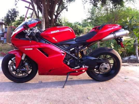 ขออนุญาติลงขาย DUCATI 1198 Y2009