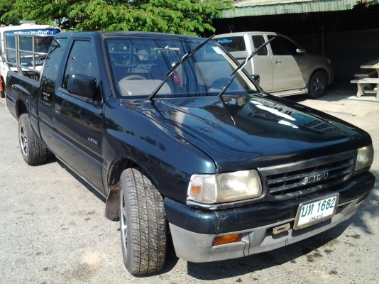 ISUZU TFR เครื่องแน่น สภาพสวย ๆ พร้อมวิ่งใช้งาน