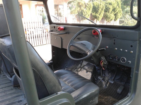 จิ๊ปกบ 4WD ปี14 เครื่องดีเซล นิสสัน