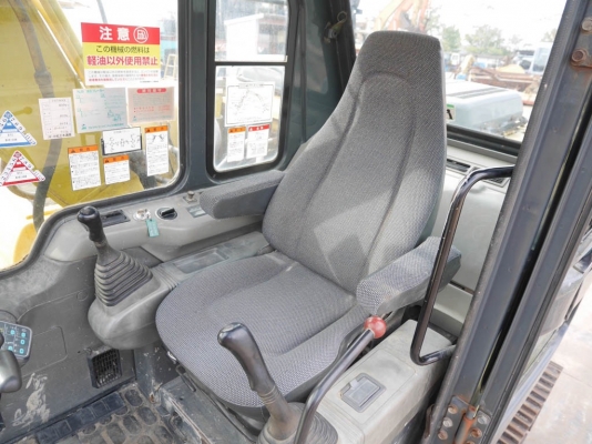 ขาย Komatsu PC 120-6E ใบแทรค 70เซน. สีเดิมๆ สวยสุดๆคันนี้ นำเข้าจากญี่ปุ่นแท้ 1000\% พร้อมใช้งาน ขายถูกๆ 086-303-9797 กู๋อ๋า