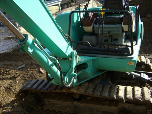 รถขุด Komatsu PC30-7 #21557 รอนำเข้าจากญี่ปุ่น สนใจโทร. 080-6565422 (หนิง)