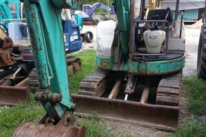 รถขุดเล็ก IHI 30uj แทรคเหล็กก้อนยาง เก่าญี่ปุ่น 090-986-2521