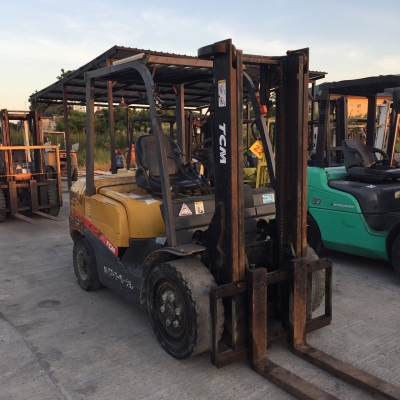 ขายรถ FORKLIFT TCM รุ่น FD30T3 รถนอก เก็บสภาพให้เหมือนรถใหม่