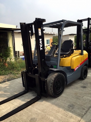 ขายรถ FORKLIFT TCM รุ่น FD30T3 รถนอก เก็บสภาพให้เหมือนรถใหม่