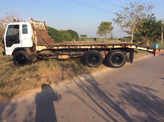 10ล้อ ISUZU 210แรง (ฝาส้ม) เบรคจิฟฟี่ พวงมาลัยพาว์เวอร์ ครัทซีสวย เครื่องดี แรงดี ขับดี กำลังดี ขาย 760,000 บาท