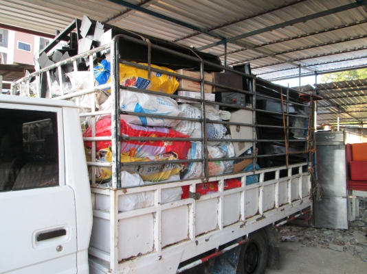 วันนี้หลินรัชดาได้สินค้ามาเยอะเลย  เดี๋ยวแยกขายพรุ่งนี้ครับ