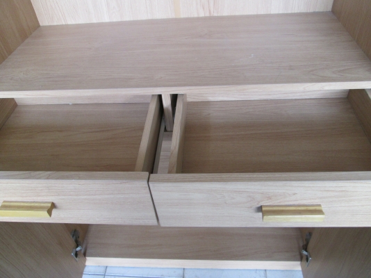 ของดีใหม่ๆลดราคาOKครับ   ตูัเอกสาร  งานออฟฟิตครับ   โต๊ะคอมฯ   ตู้เอกสาร  โต๊ะวางทีวี