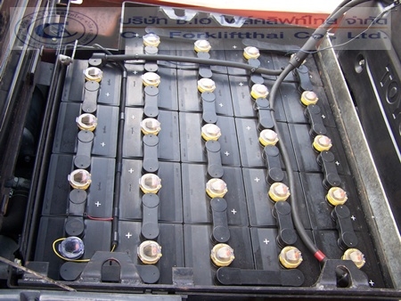 ขาย รถโฟล์คลิฟท์ไฟฟ้า TOYOTA รุ่น 7 FBL15