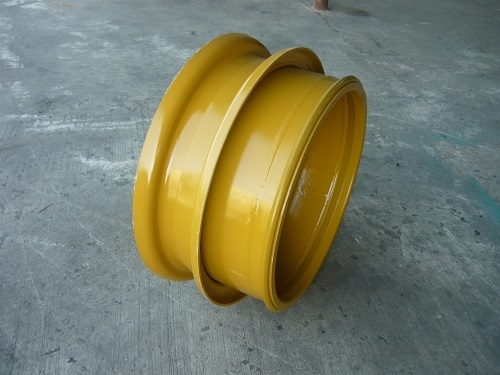 จำหน่ายกะทะล้อใหม่สำหรับเครื่องจักรหนัก อาทิเช่น กะทะล้อรถเกรด รถบด รถตัก ขนาด