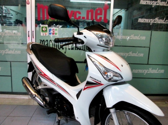 WAVE 125 i รุ่นใหม่ รถเดือน พ.ค.ปี 57 ระบบหัวฉีด ประหยัดน้ำมัน ไมล์ 4824 โล  แถม 2 รายการ 33900