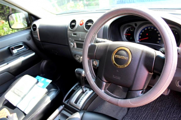 2008ISUZU 3.0 DMAX SPACECAB GOLD SERIES ABS เกียร์ออโต้ 2008ISUZU 3.0 DMAX SPACECAB GOLD SERIES ABS เกียร์ออโต้