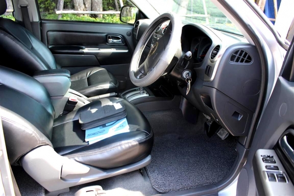 2008ISUZU 3.0 DMAX SPACECAB GOLD SERIES ABS เกียร์ออโต้ 2008ISUZU 3.0 DMAX SPACECAB GOLD SERIES ABS เกียร์ออโต้