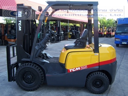 ขายรถ โฟล์คลิฟท์ TCM รุ่น FD25T3