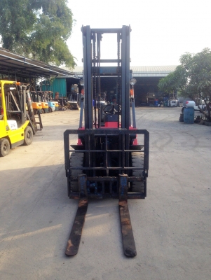 -:-*&bull;*ข า ย ร ถ ย ก เ ก่ า น อ ก*&bull;*-:-NISSAN FD28 เครื่องดีเซล เสา4เมตร งาคว่ำหงาย สนใจติดต่อ083-062-0223