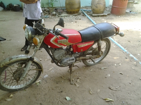 Yamaha RX100 สายเดิมๆ คลาสสิค เครื่องฟิตสตาร์ติดง่าย .ไม่มีเล่ม ส่งได้ต่อได้ Yamaha RX100 สายเดิมๆ คลาสสิค เครื่องฟิตสตาร์ติดง่าย .ไม่มีเล่ม ส่งได้ต่อได้