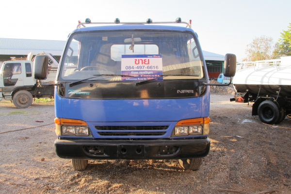 ขาย รถบรรทุก 6 ล้อ