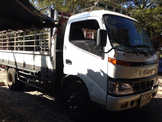 ขาย 6 ล้อ Hino Dutro 130 แรง Turbo เครื่อง WO4D รถสวย ขาย 6 ล้อ Hino Dutro 130 แรง Turbo เครื่อง WO4D รถสวย