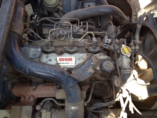 ขาย 6 ล้อ Hino Dutro 130 แรง Turbo เครื่อง WO4D รถสวย ขาย 6 ล้อ Hino Dutro 130 แรง Turbo เครื่อง WO4D รถสวย