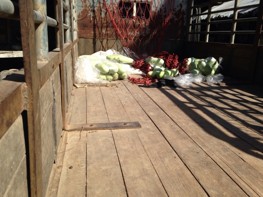 ขาย 6 ล้อ Hino Dutro 130 แรง Turbo เครื่อง WO4D รถสวย ขาย 6 ล้อ Hino Dutro 130 แรง Turbo เครื่อง WO4D รถสวย