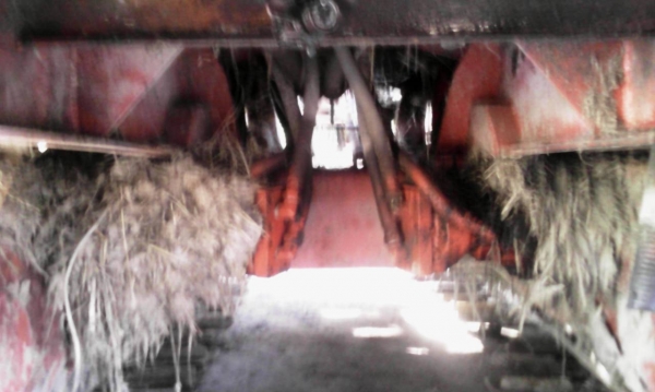 ขายรถเกี่ยวข้าว ไทยเส็งยนต์ ปี52