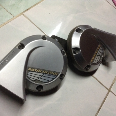 แตร์รถยนต์ Royal APha สภาพสวยกริ๊บบ Made In Japan