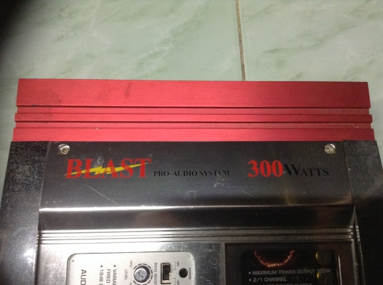 Power Amp BLast Audio 300 Watt Made in Japan สภาพสวยกริ๊บ 2/1 Channel