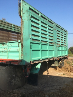 ขายกะบะสิบล้อ ไม่ดั้มพร้อมลูกพ่วง ของสวย แยกซื้อได้