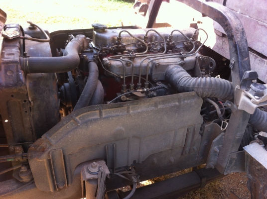 รถบรรทุก 6 ล้อ HINO 117 แรง