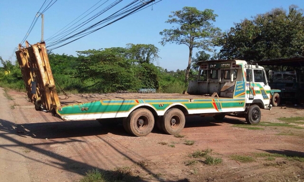 ขายรถสิบล้อเทเลอร์รถเกี่ยว HINO FD176B เครื่อง HO7C-185 แรง 2 เพลา เบรคลมดูด