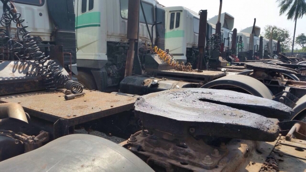 ขายรถสิบล้อหัวลาก MITSUBISHI เครื่อง 380 แรง รถห้างแท้ ขายรถสิบล้อหัวลาก MITSUBISHI เครื่อง 380 แรง รถห้างแท้