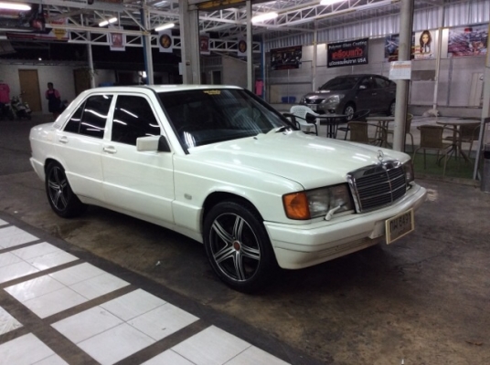 ขายรถเบนส์ 190E ปี94 เครื่องนิสสัน SR20 2.0 หัวฉีด เกียร์ออโต้ ติดแก๊ส LPG เพาเวอร์ ไฟฟ้า เบาะสวยเดิมๆ ลายไม้เดิมๆ วิทยุCD ตัวถังเดิม สีเต็ม แม็ก17" ยางใหม่ๆ รถขับดี พร้อมใช้เลยครับ ภาษีปี58 ขับกลับได้เลย