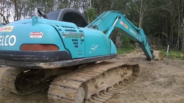 ขายด่วนแบคโฮ kobellco mark v super สภาพพร้อมใช้งานขาย1250000