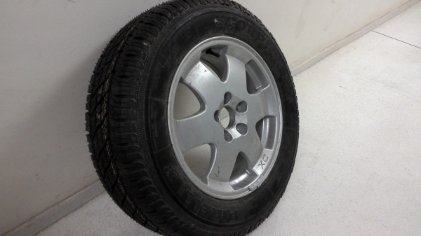 ขายยางอะไหล่ Volvo XC70 พร้อมกะทะเดิมๆ ยังไม่เคยใช้ : 090-250-4900