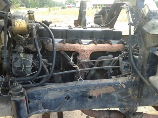 รถอีซูซุ 6 ล้อดั้ม FTR  165 แรงม้า. ปี 34  สนใจติดต่อ 081 - 6079515